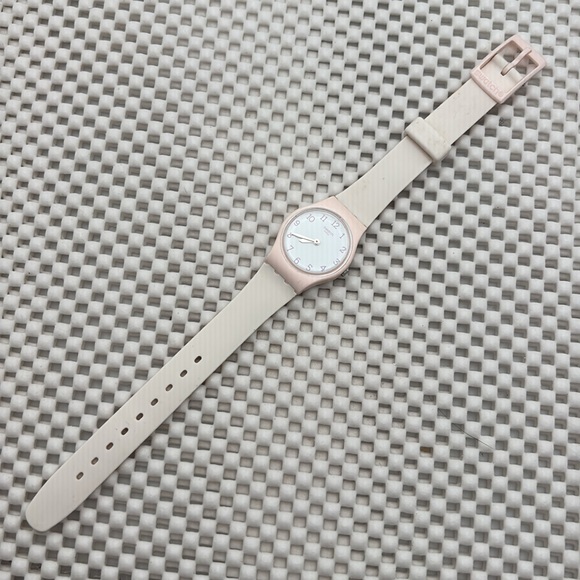Swatch Watch - LP150 - PINKBELLE - Picture 2 of 9
